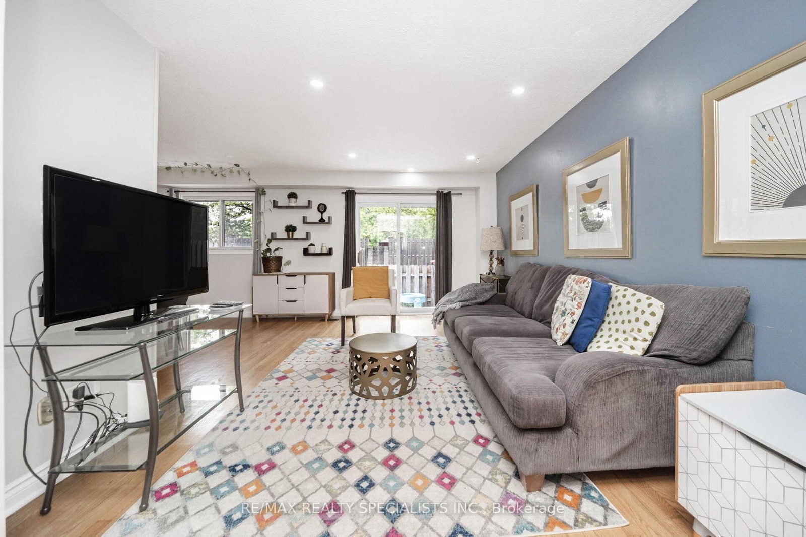 20 Enmount Drive • Brampton, ON photo 5