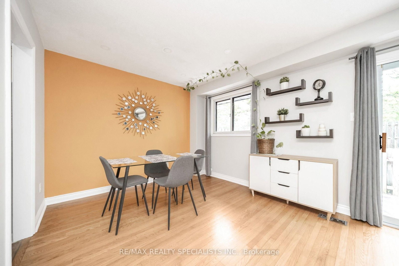 20 Enmount Drive • Brampton, ON photo 8