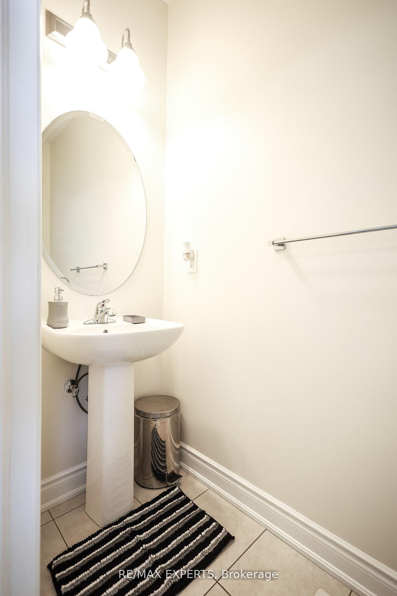 27 Hogan Manor Drive • Brampton, ON photo 23