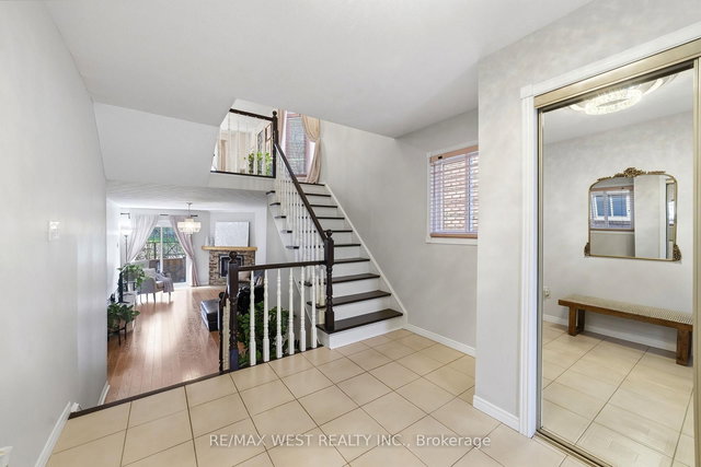 15 - 1205 Lambs Court