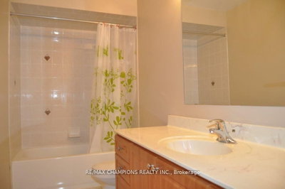 104 Masters Green Brampton,ON L7A 3K2 — Photo 14