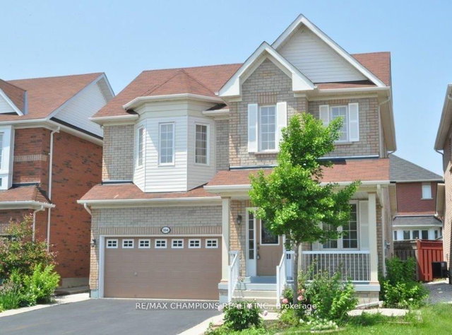 104 Masters Green Crescent