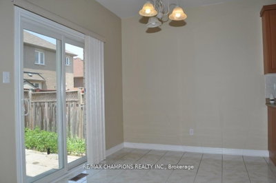 104 Masters Green Brampton,ON L7A 3K2 — Photo 8
