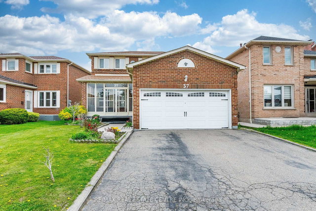 37 Merganser Crescent