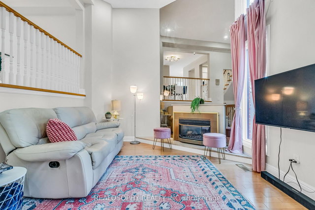 32 - 4156 Fieldgate Drive