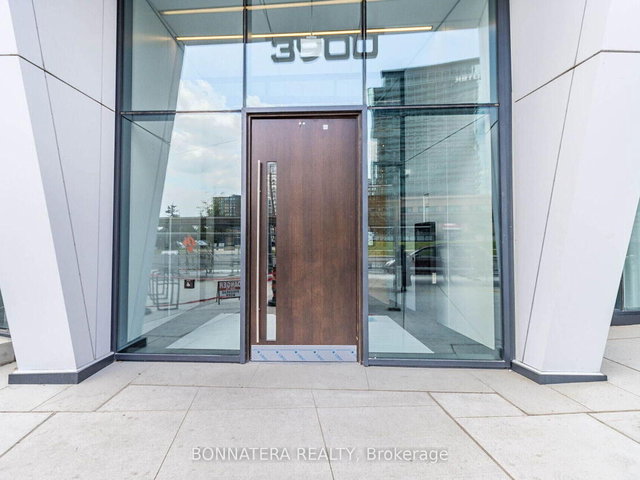 906 - 3900 Confederation Parkway