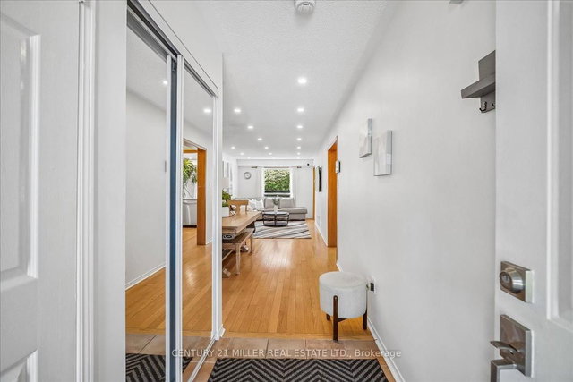 421 Levanna Lane
