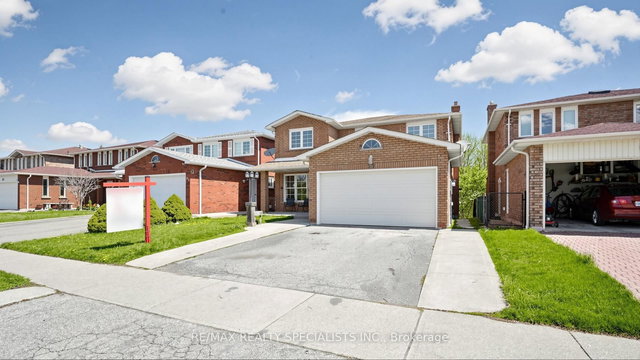 59 Sunforest Drive