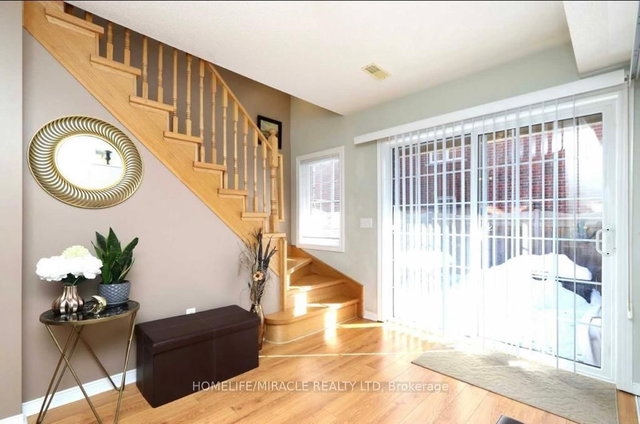 29 Denison Avenue