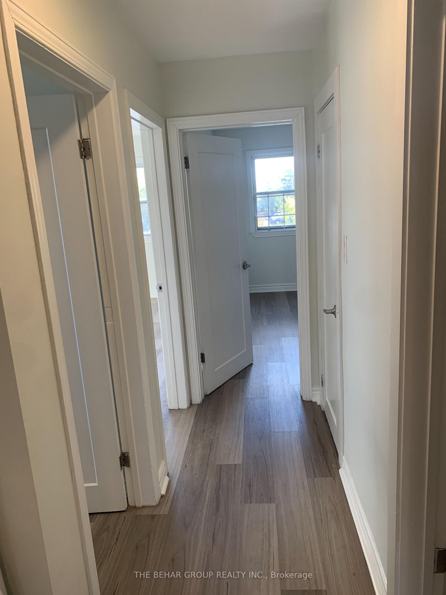699 Lawrence Avenue W, Unit Unit A - Photo 3