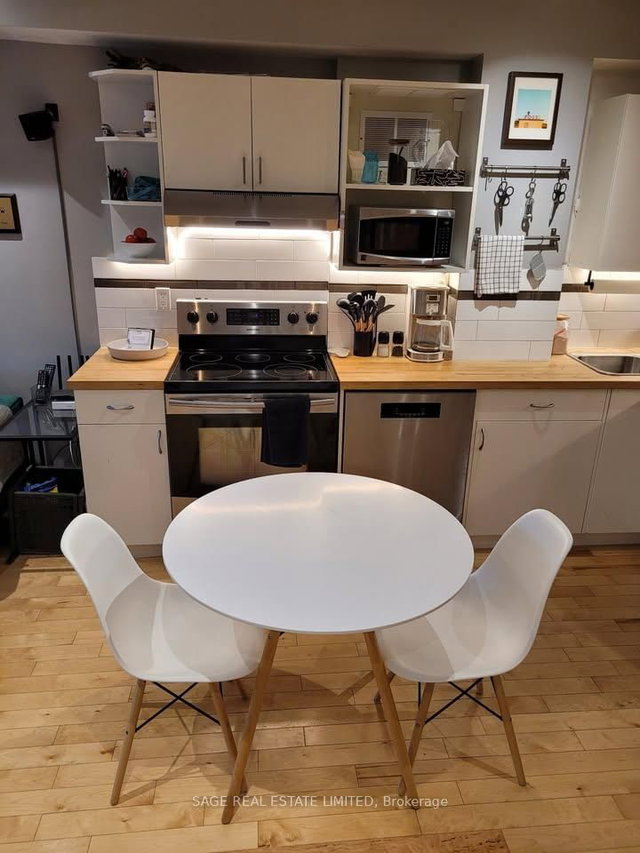 Upper - 108 Pearson Avenue