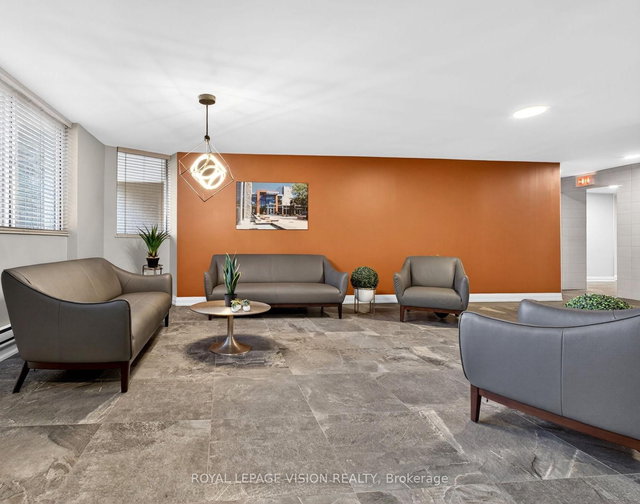 1002 - 81 Millside Drive