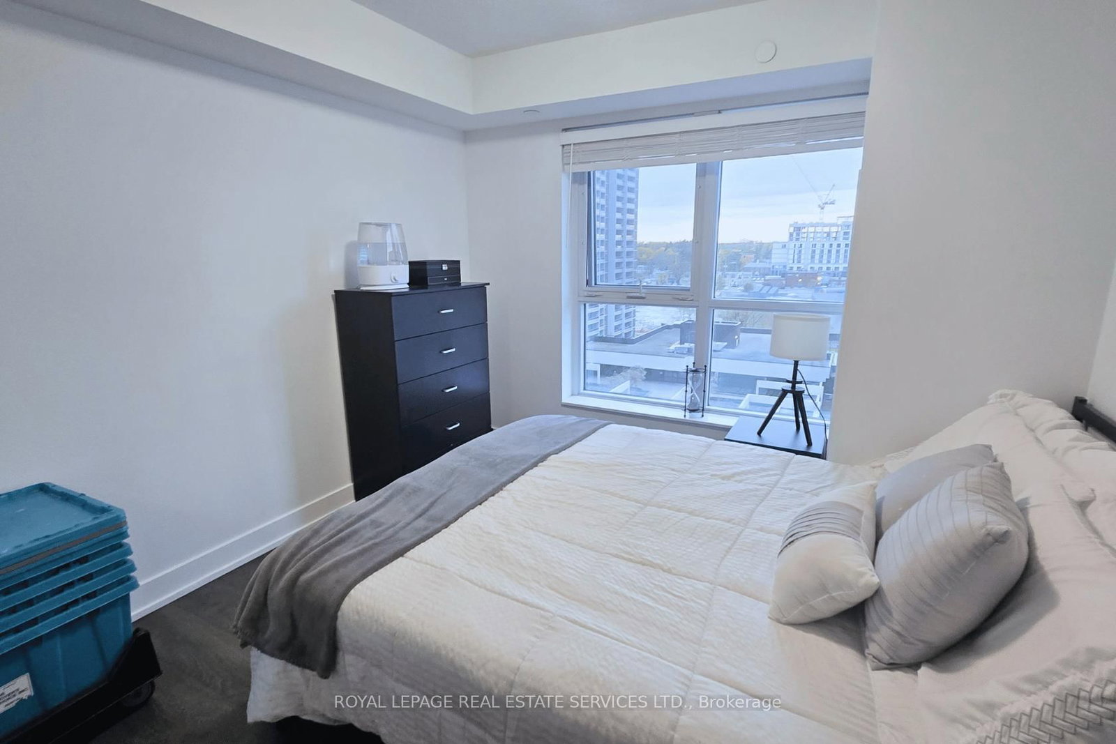 7 Mabelle Avenue, Unit 803 - Photo 7