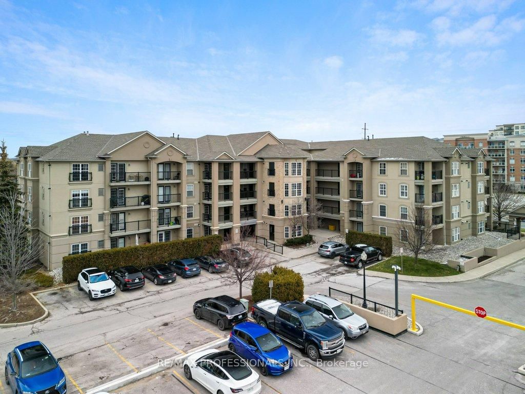 2055 Appleby Line, Unit 106