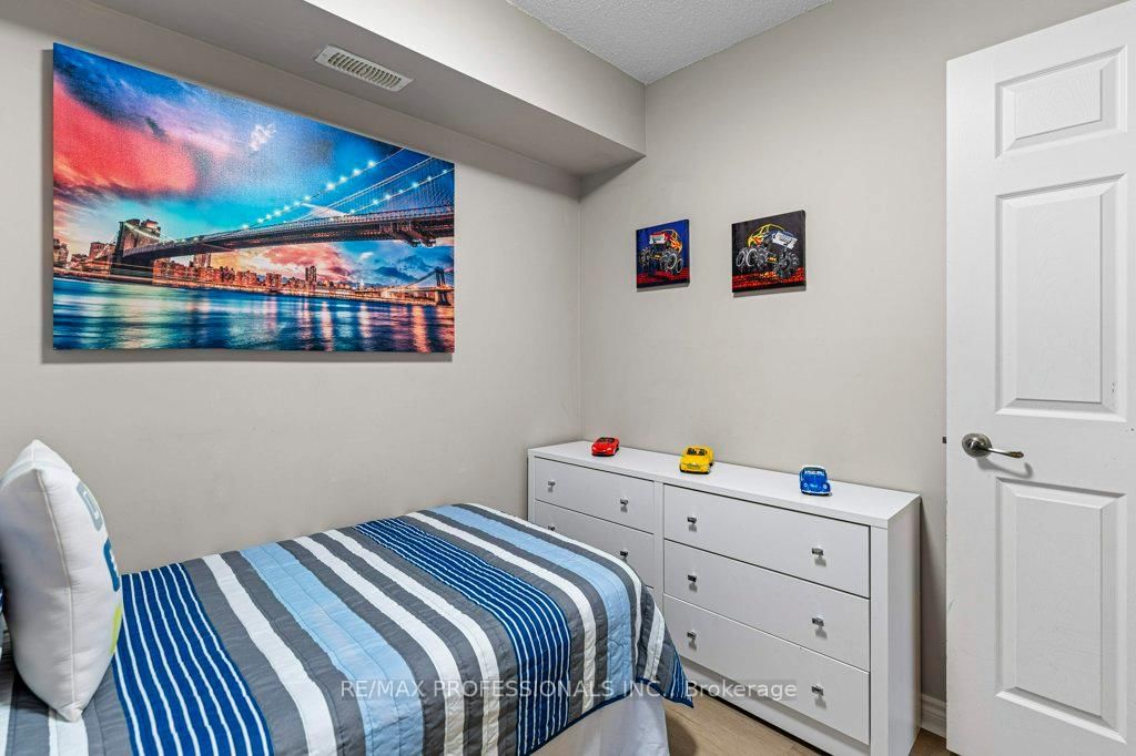 2055 Appleby Line, Unit 106 - Photo 24