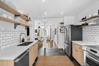 2-bed Semi-Detached · 14 Manitoba St