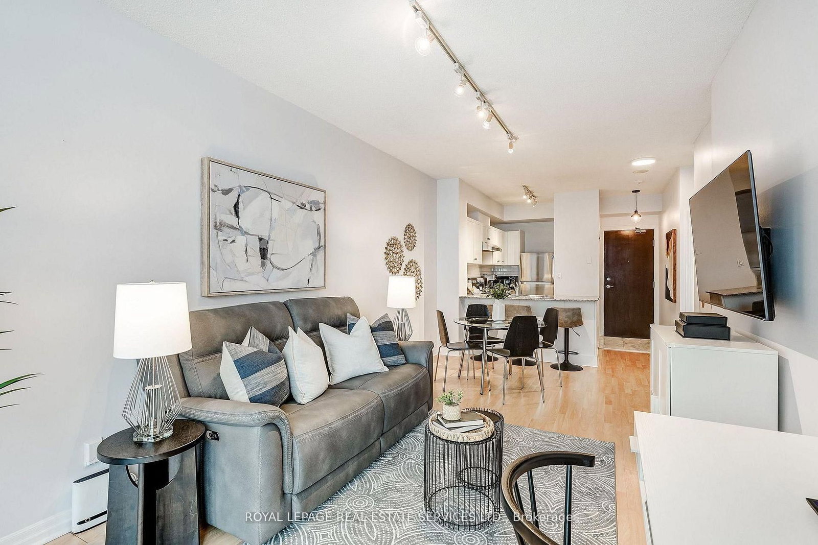 1359 Rathburn Road, Unit 1106 - Photo 2