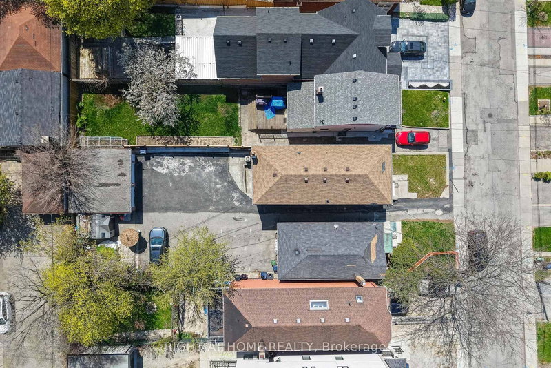 65 Branstone Rd, Toronto, M6E 4E3 | Image 3