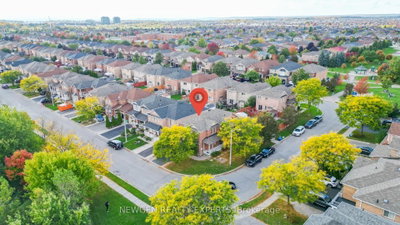 4-bed Detached House · 87 Luella Cres