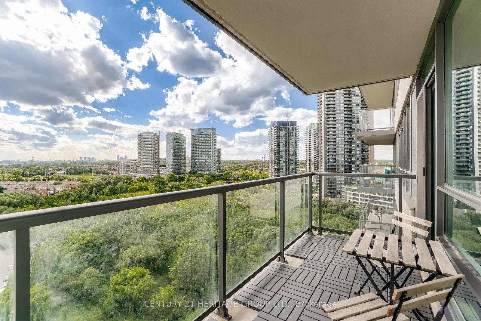 15 Legion Road, Unit 1503 - Photo 11