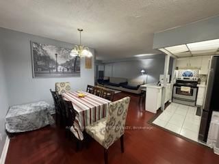145 Hillcrest Mississauga,ON L5B 3Z1 — Photo 9