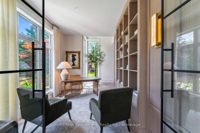 304 Pomona Avenue • Burlington, ON photo 8