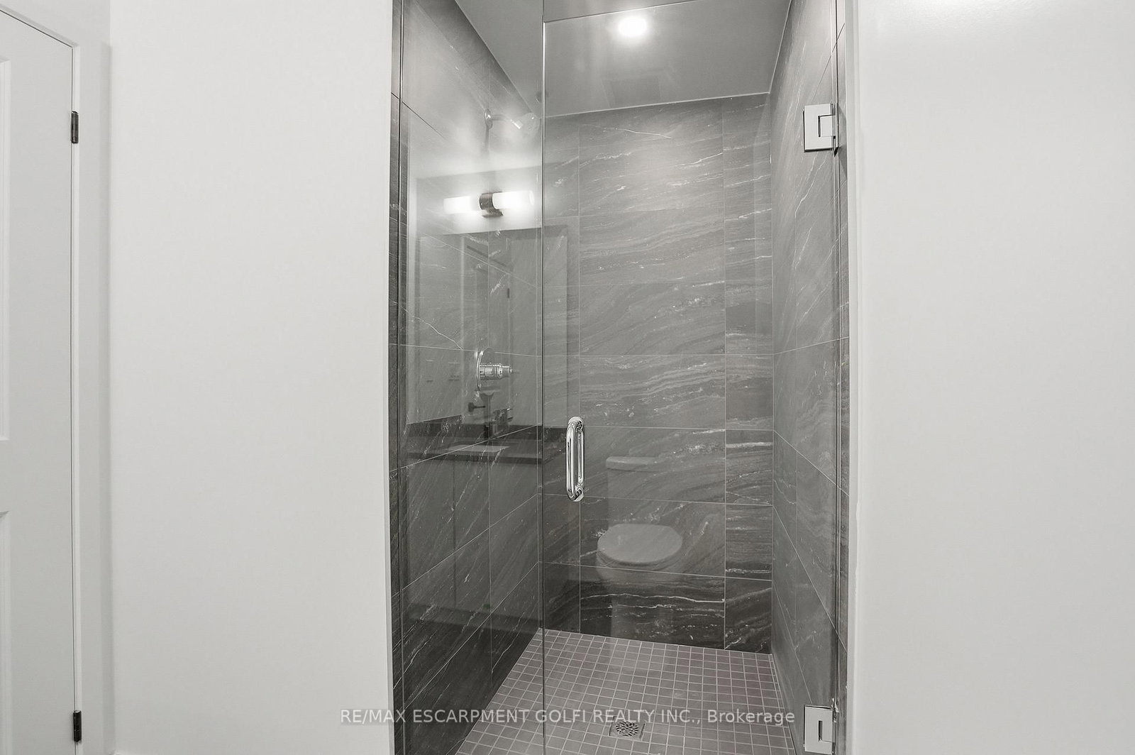 2075 Lakeshore Road, Unit 1908 - Photo 21