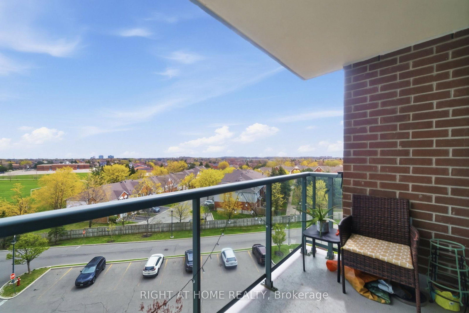 4879 KIMBERMOUNT Avenue, Unit 607 - Photo 25