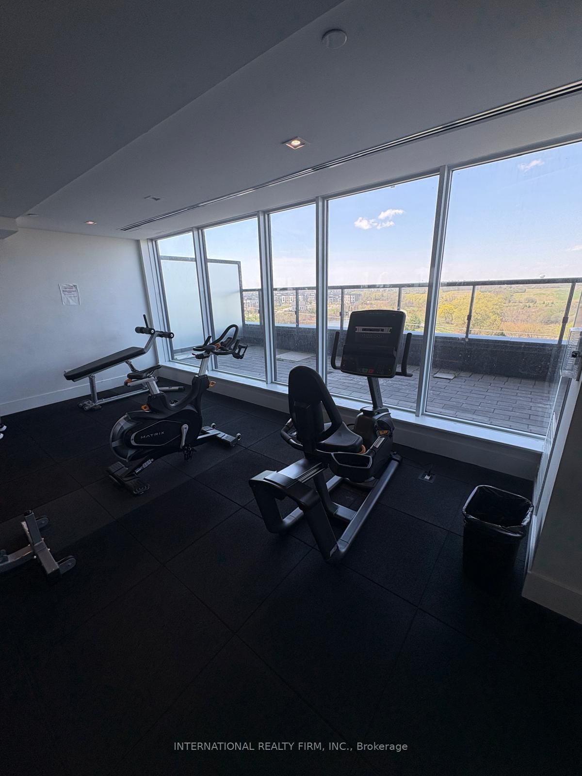 2489 Taunton Road, Unit 916 - Photo 12