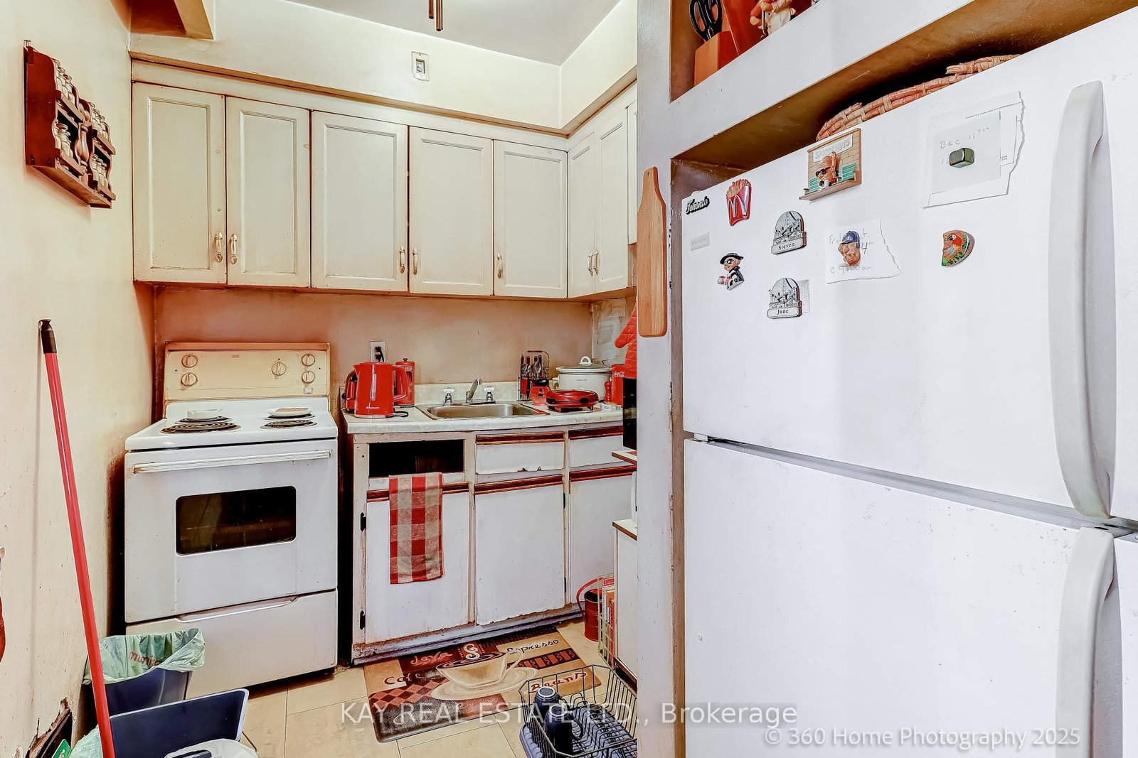 2316 Lake Shore Boulevard W - Photo 9