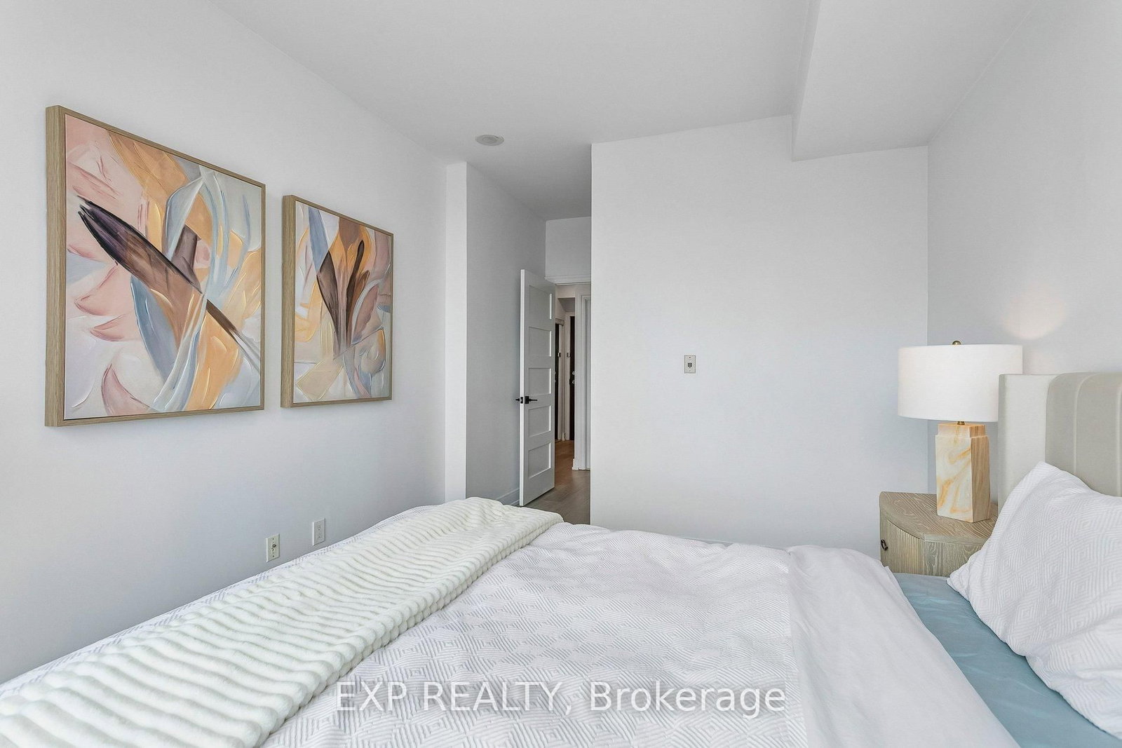 1359 Rathburn Road E, Unit 1406 - Photo 26
