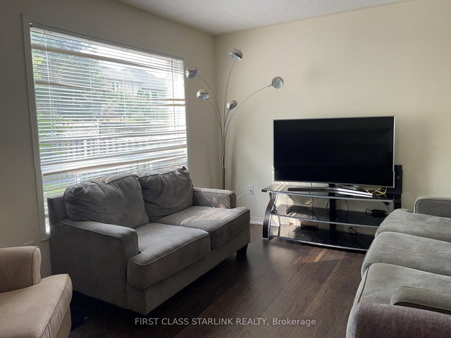 461 Pondview Place