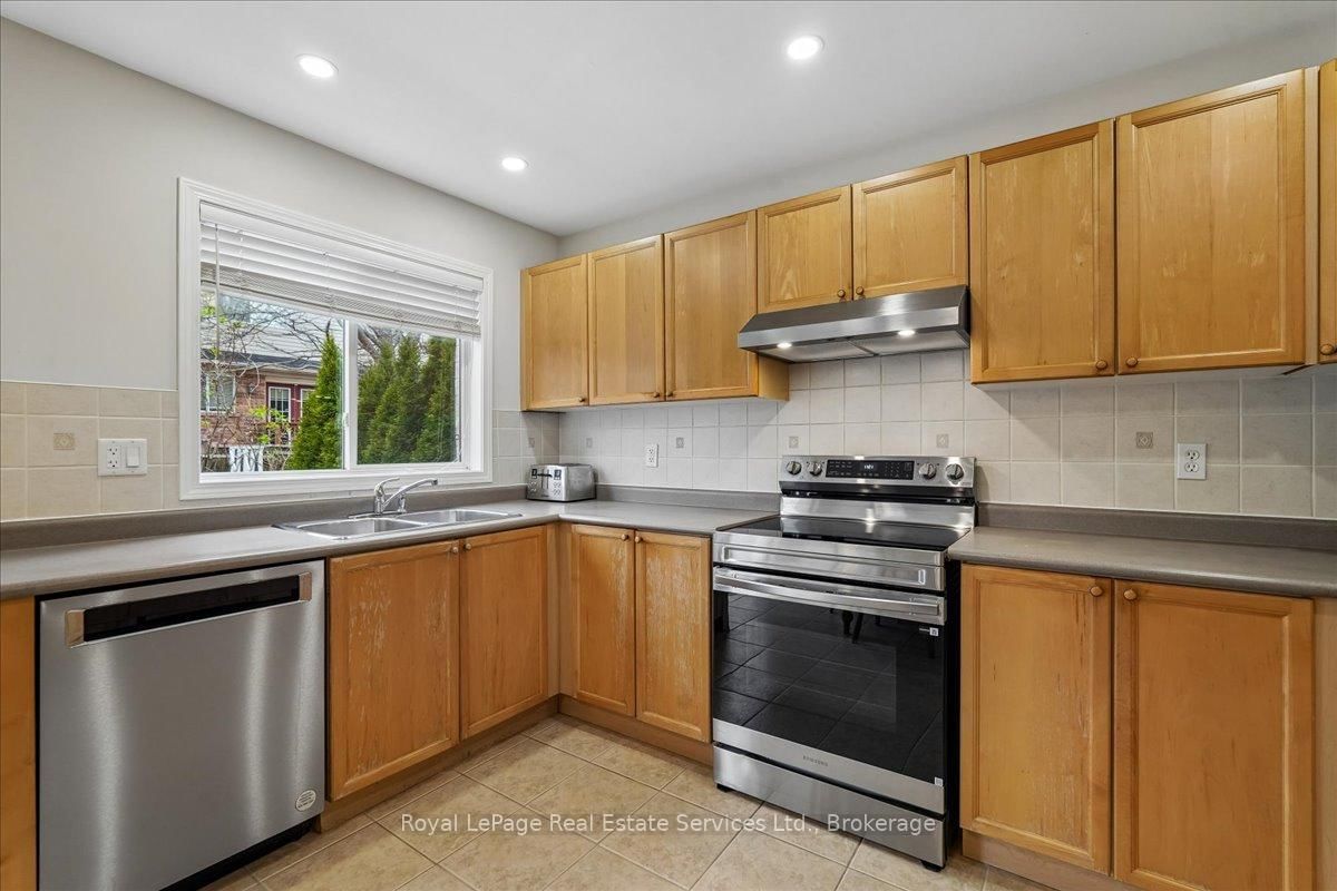 2347 Hollybrook Drive - Photo 16