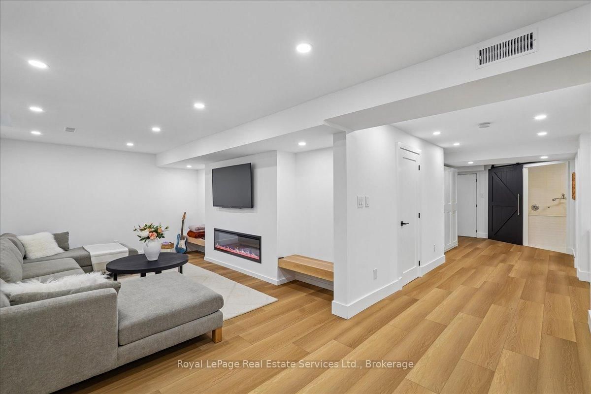 2347 Hollybrook Drive - Photo 34