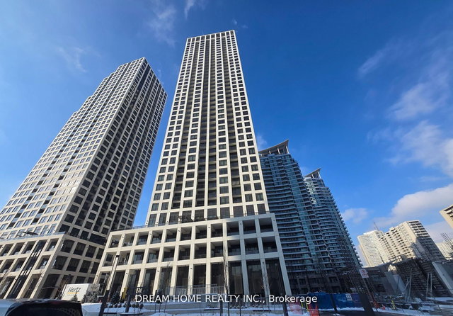 3010 - 30 Elm Drive W