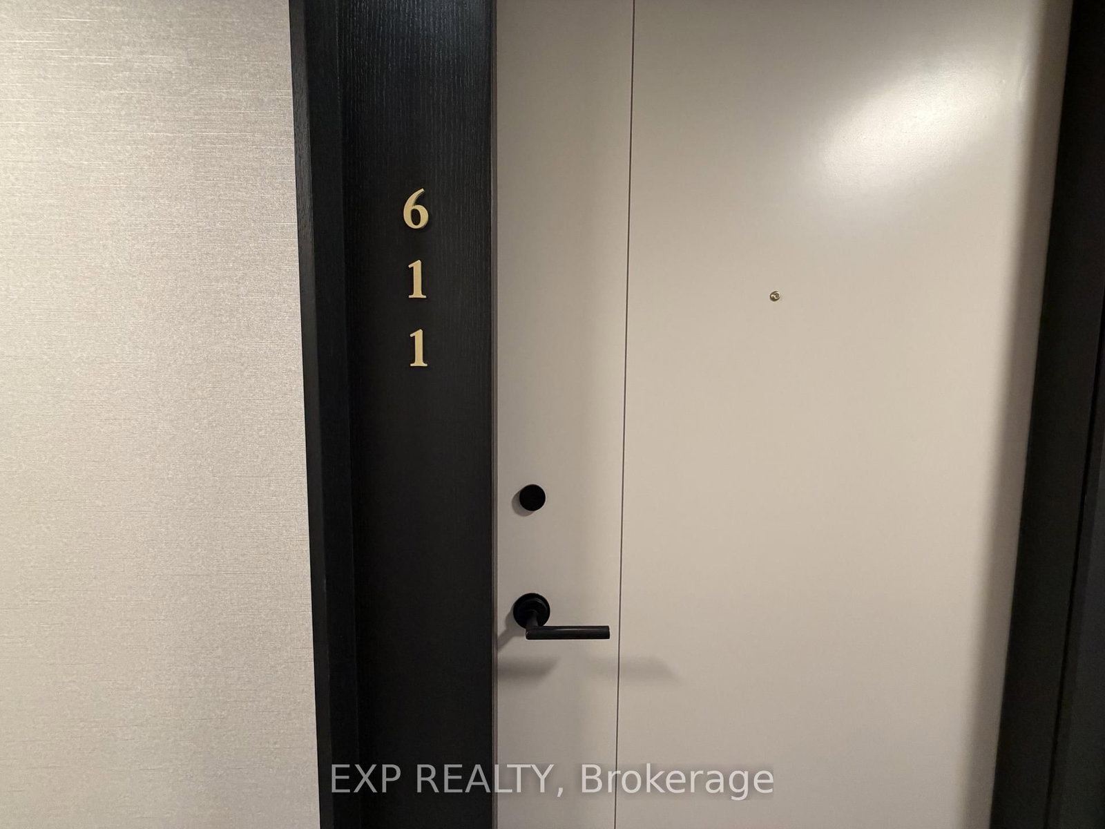 858 Dupont Street, Unit 611 - Photo 10