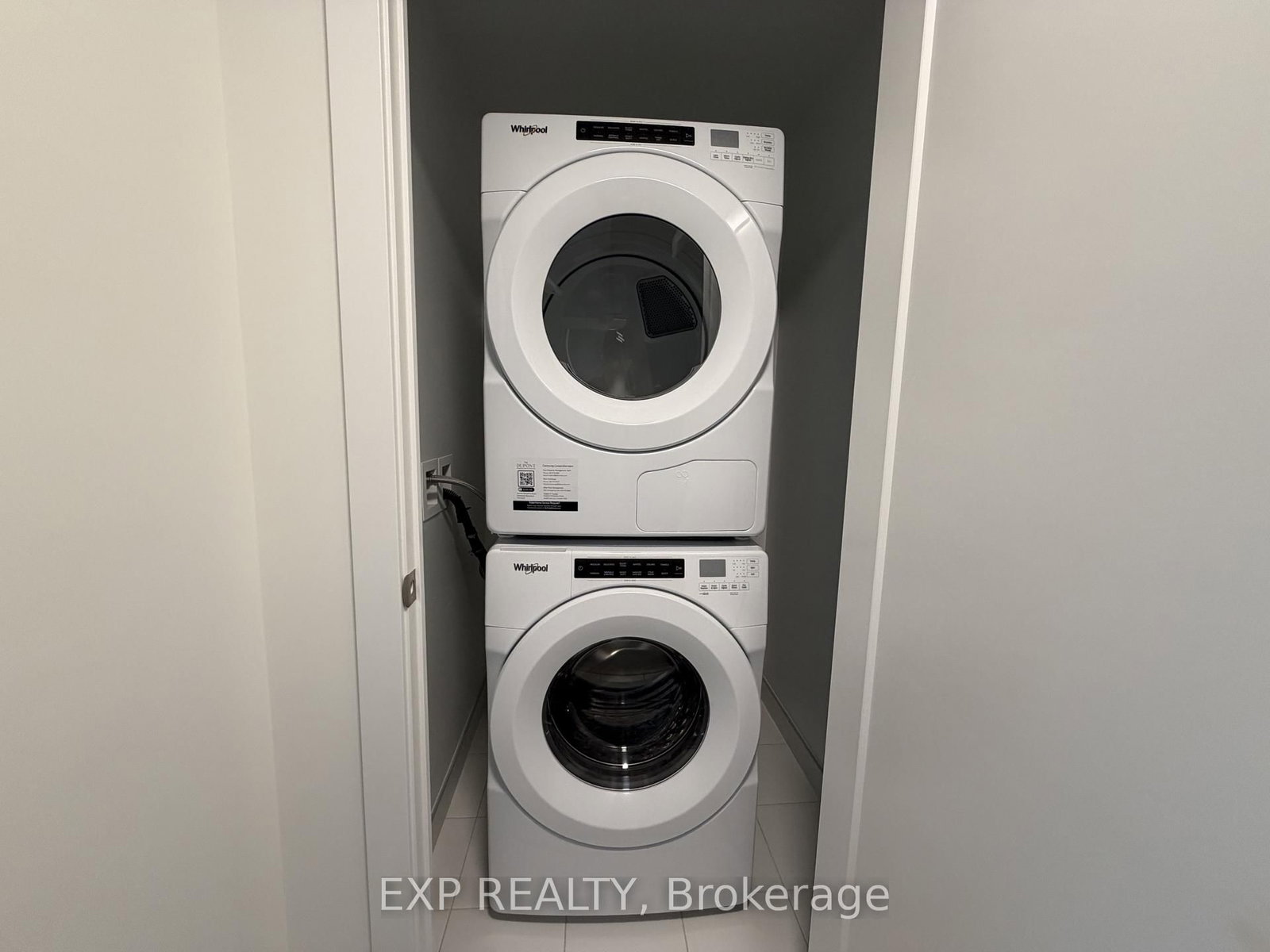 858 Dupont Street, Unit 611 - Photo 9