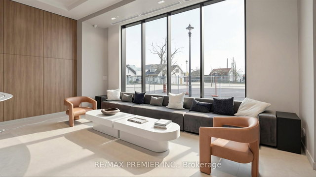 1108 - 2075 Lakeshore Road