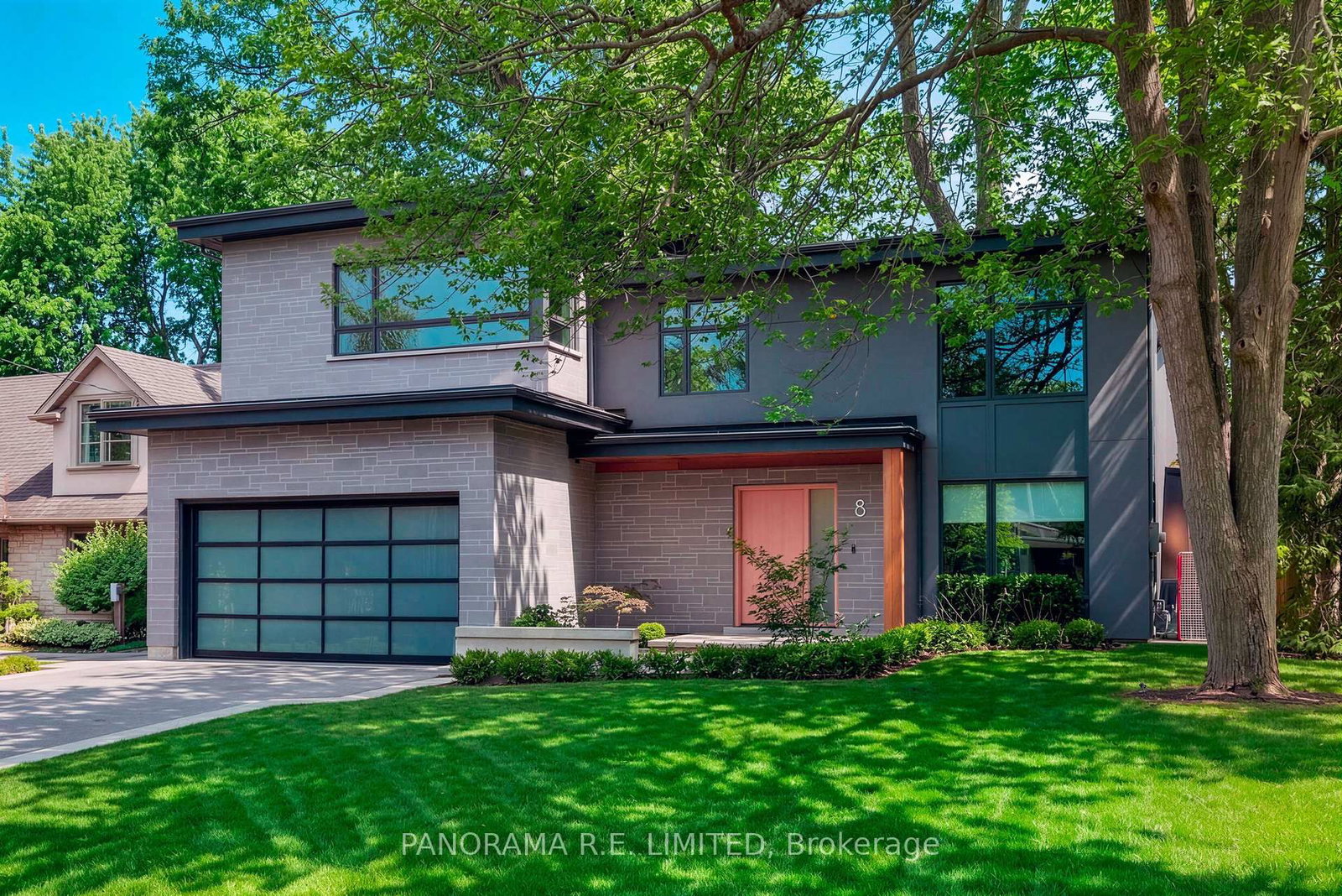 Detached House for sale at 8 Greenford Road, Toronto, Ontario, M9A 3E6 - Edenbridge-Humber Valley - MLS: W13094336
