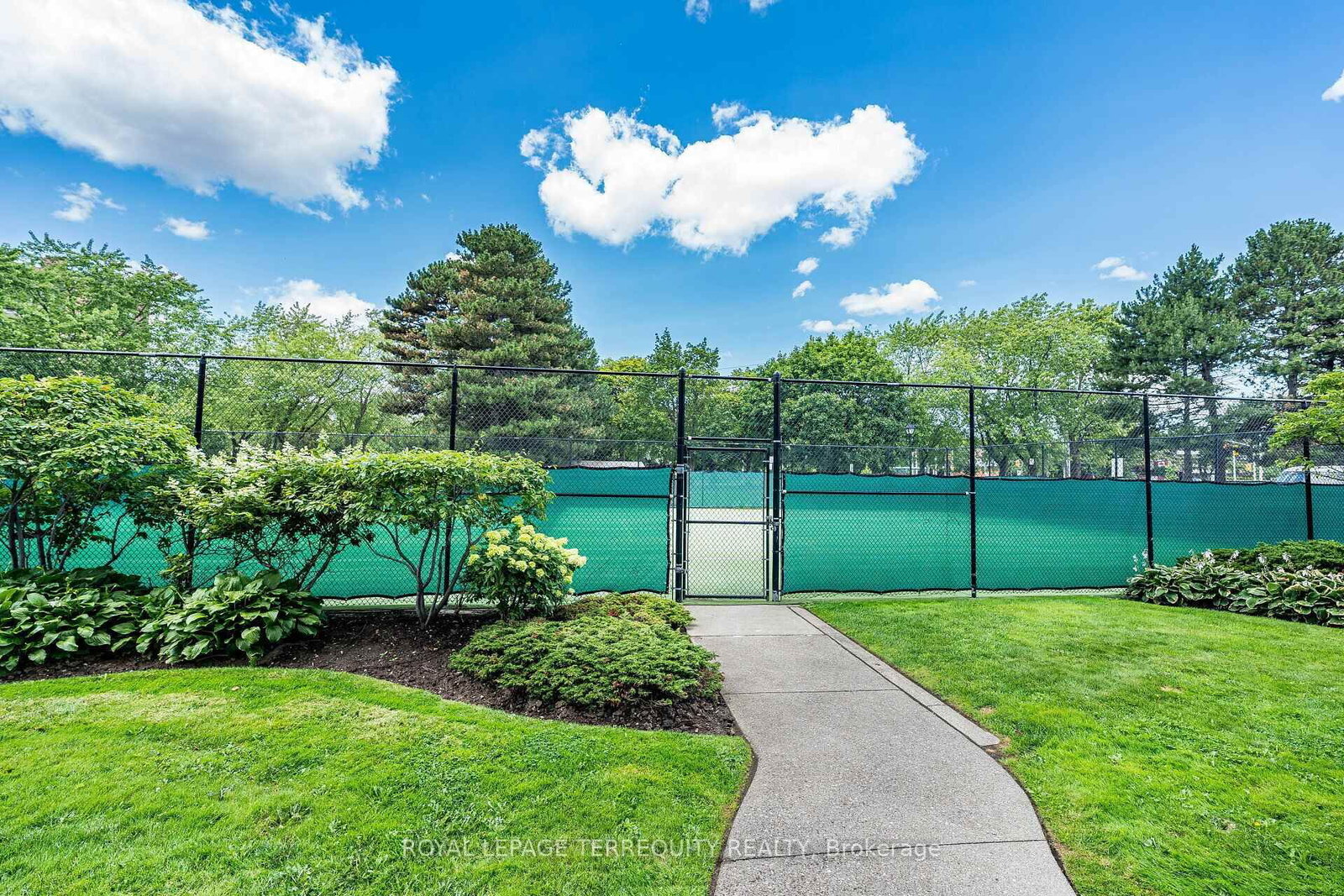 299 Mill Road, Unit 306 - Photo 46