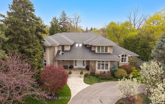 37 Lorraine Gardens