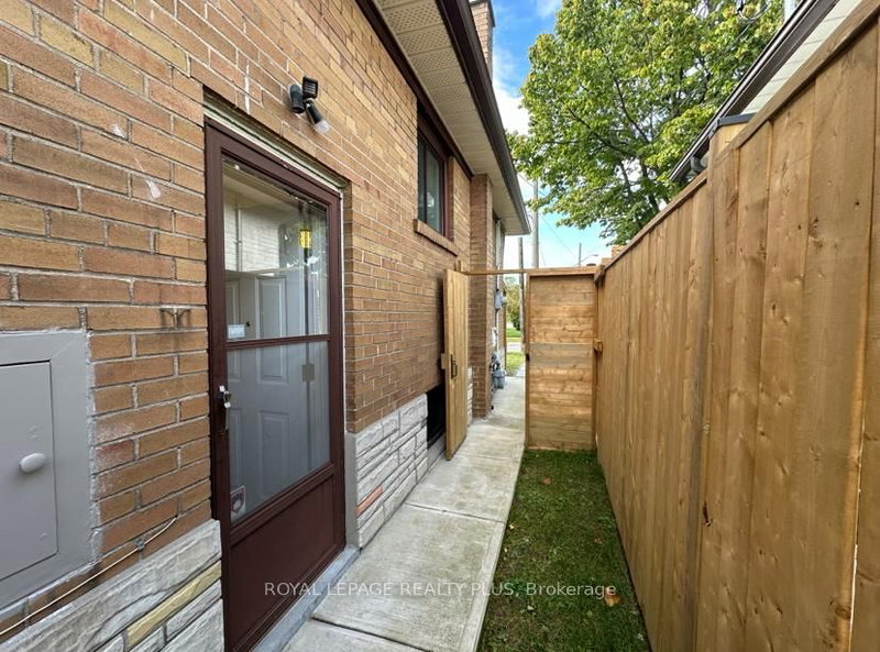 64 Stevenharris Dr, Toronto, M9C 1V1 | Image 3