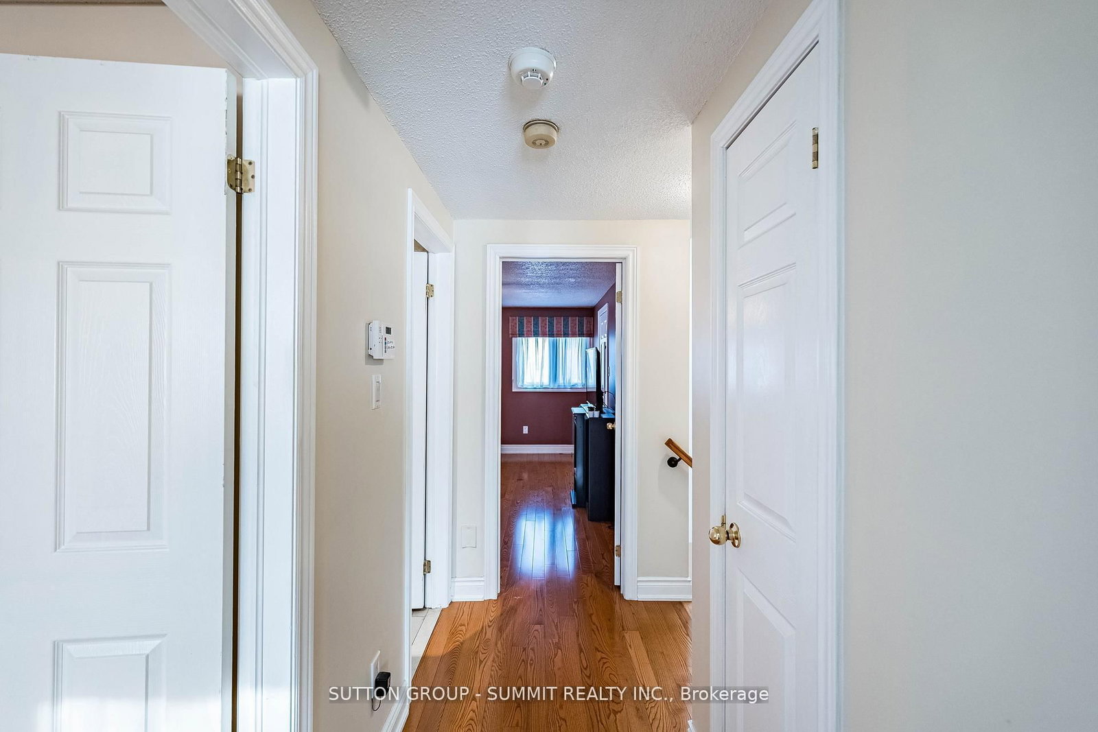 4284 SAWMILL VALLEY Drive - Photo 32