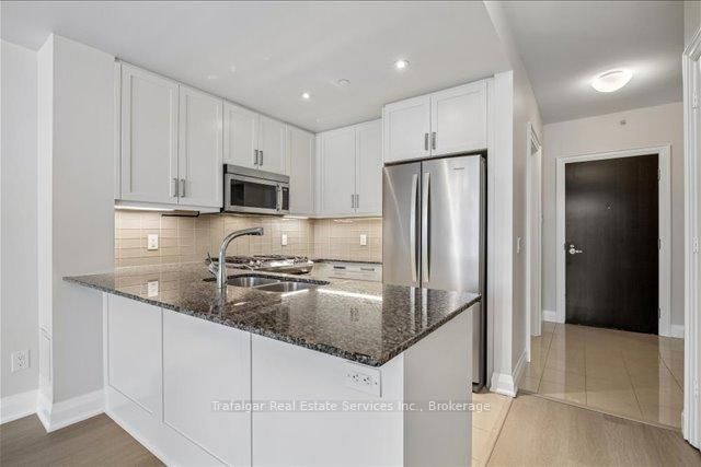 11 Bronte Road, Unit 327 - Photo 13