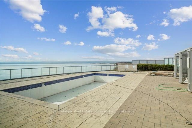 11 Bronte Road, Unit 327 - Photo 38