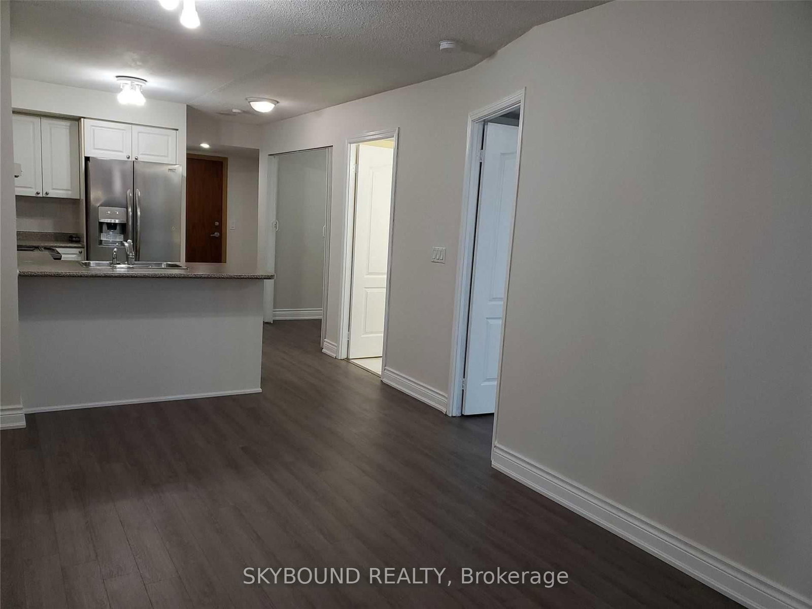 33 Elm Drive W, Unit 807 - Photo 9