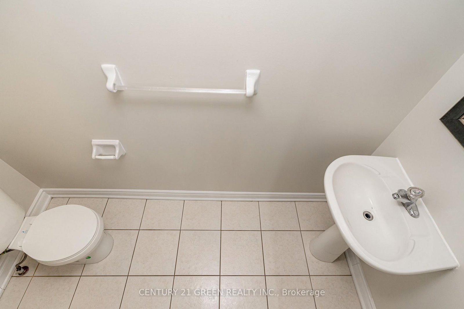 449 Aspendale Crescent - Photo 10