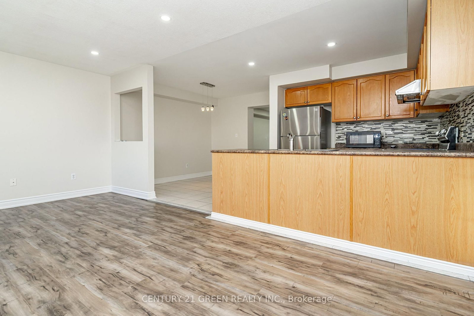 449 Aspendale Crescent - Photo 18