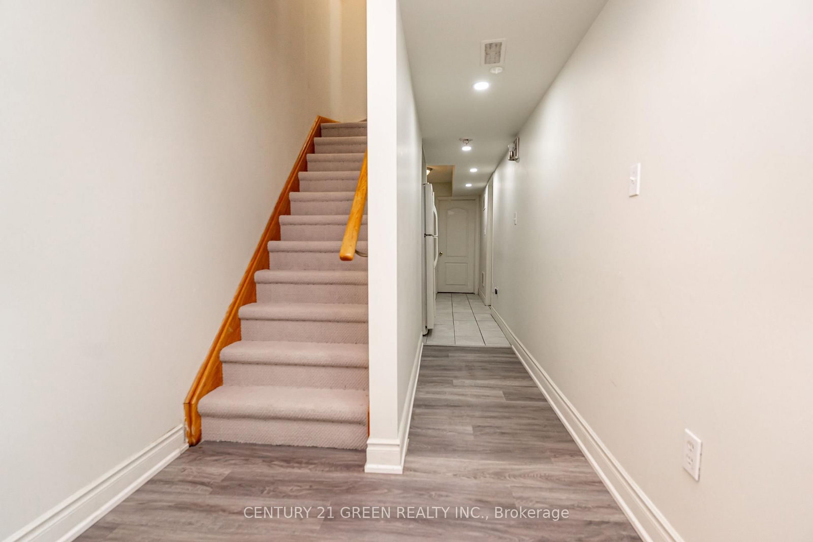 449 Aspendale Crescent - Photo 34