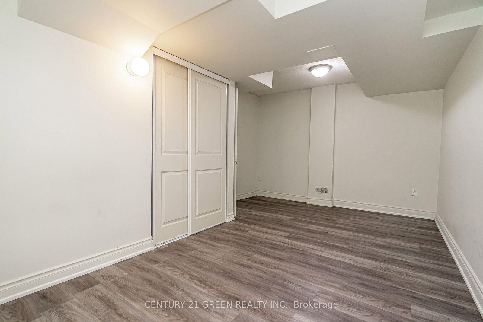 449 Aspendale Crescent - Photo 38